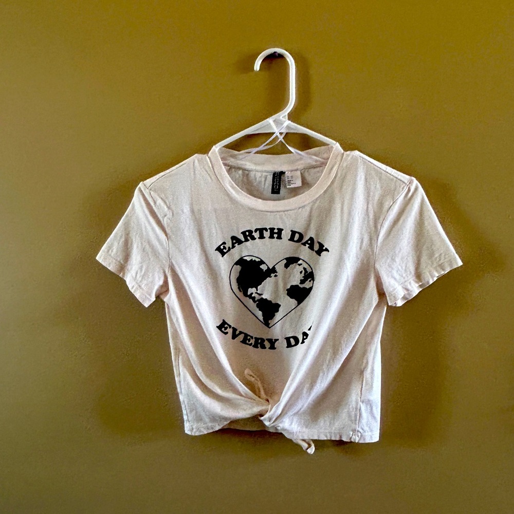 Cream Graphic Tee
